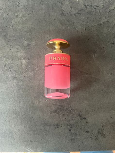 prada candy flasche öffnen